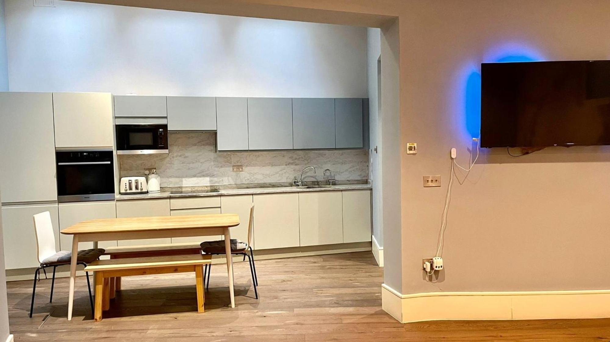 Апартаменты Marylebone Town House Лондон Экстерьер фото